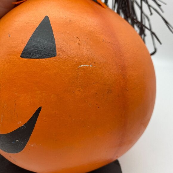 Halloween Witch hand painted gourd pumpkin body black hat halloween decor - Picture 6 of 11